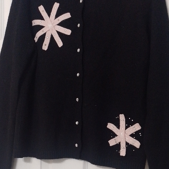 Garnet Hill Black and Pink Cardigan Sweater with Snowflake Design - Picture 2 of 7